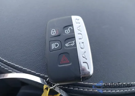 2019 Jaguar F-Pace 25T R-Sport/30T R-Sport z USA, uszkodzony, nr VIN SADCL2GX2KA369138